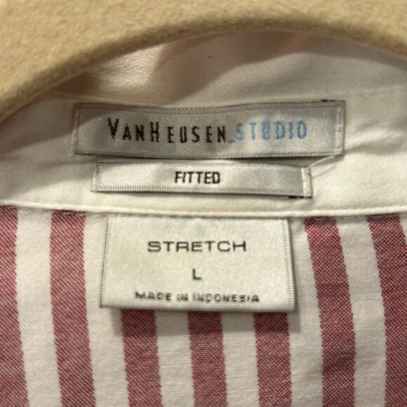 Van Heusen blouse  - Picture 3 of 7